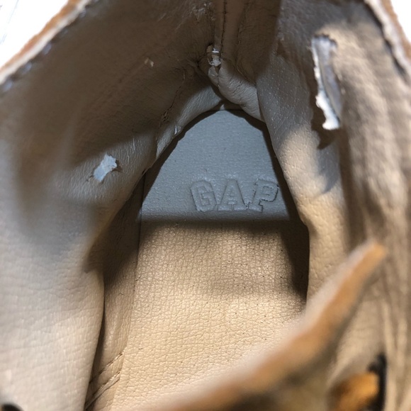 Gap Boys size 9 Suede Boots - Picture 4 of 12